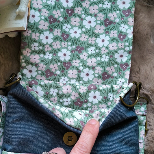 Housse de livre de poche avec rabat