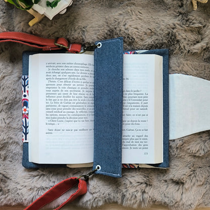 Marque-page bandoulière pour livre de poche